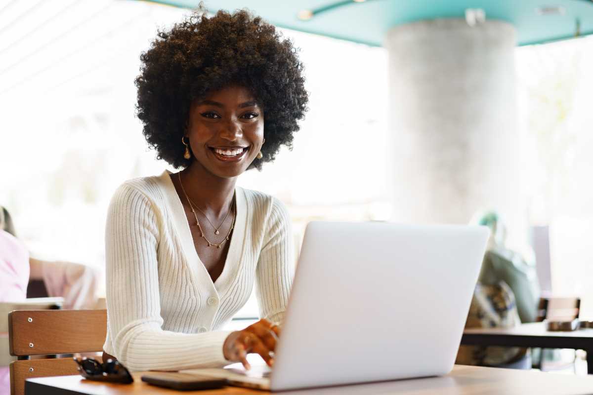 Cloud-Based HR Platforms for Remote Employees